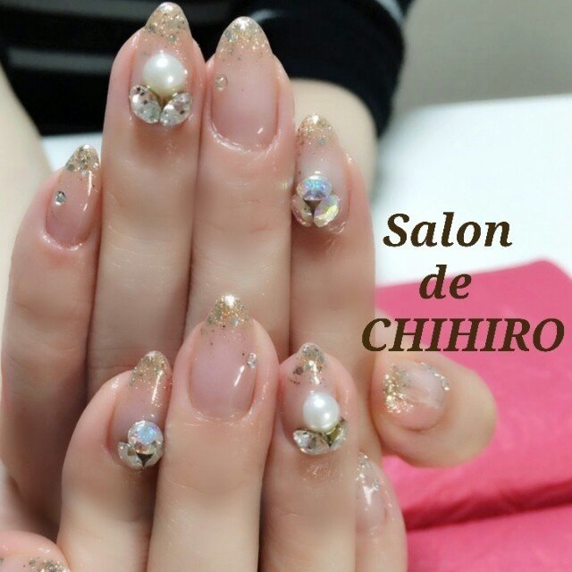 グラデーション ラメ ビジュー パール ロング Salonde0chihiroのネイルデザイン No ネイルブック