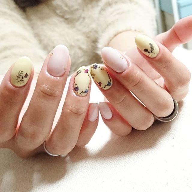 春 オールシーズン ライブ 女子会 ハンド Yui 美爪屋 蘭のネイルデザイン No ネイルブック