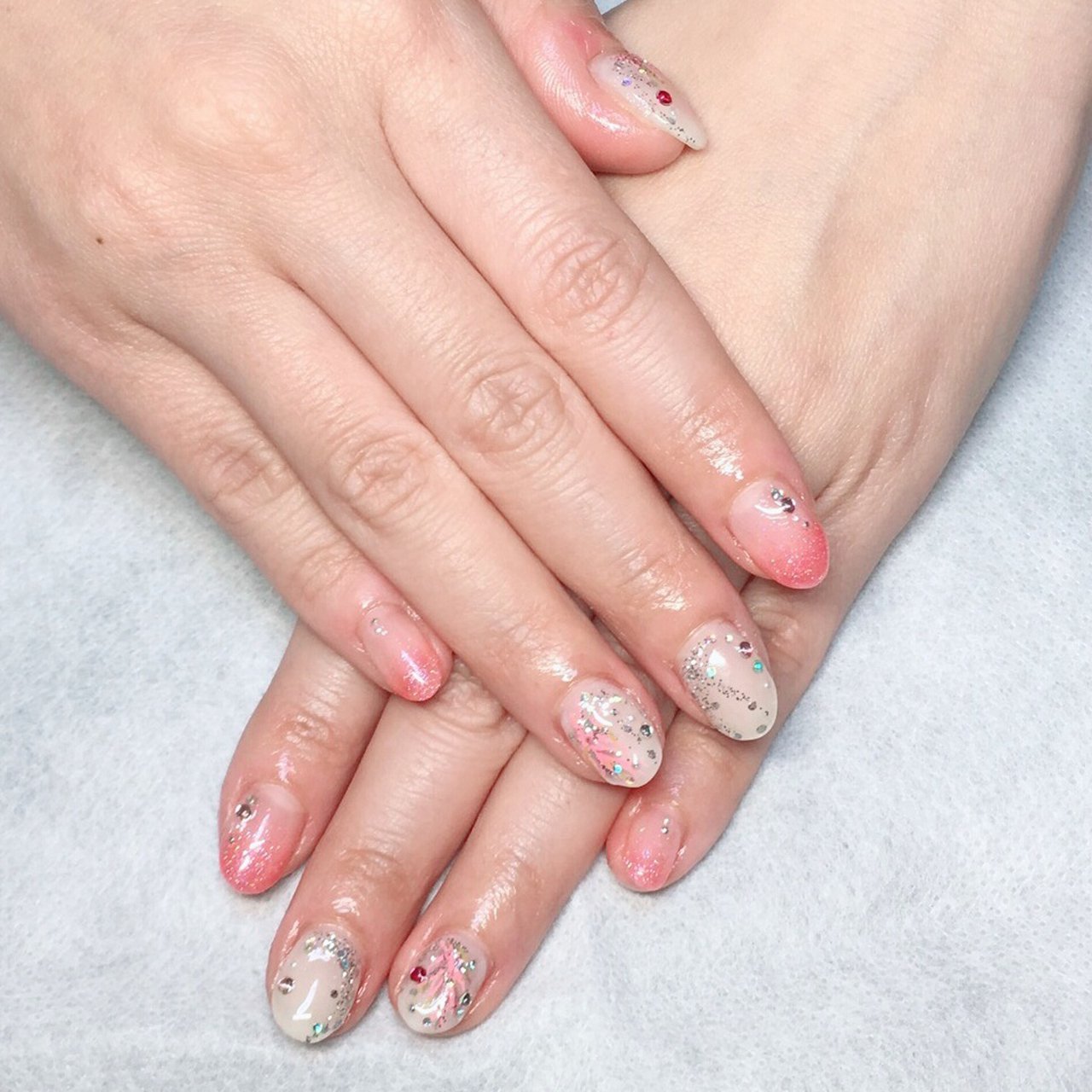 春 オールシーズン オフィス ハンド グラデーション Mamemomoのネイルデザイン No ネイルブック