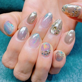 ダズリングパウダーユニコーンのネイルデザイン｜ネイルブック