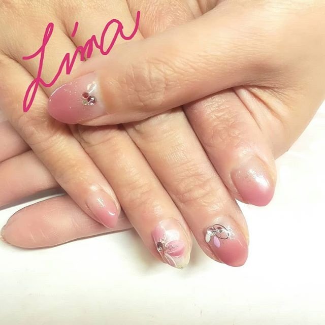 春 夏 入学式 オフィス グラデーション Mihoのネイルデザイン No ネイルブック