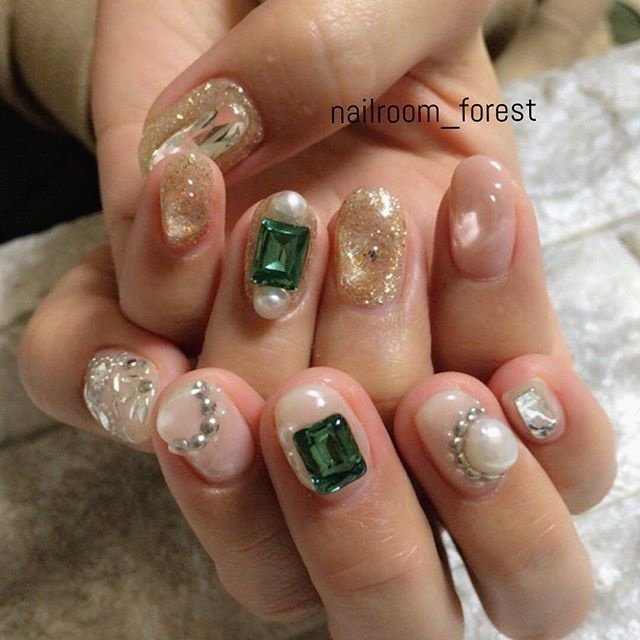 オールシーズン ブライダル パーティー 女子会 ハンド Nailroom Forestのネイルデザイン No ネイルブック