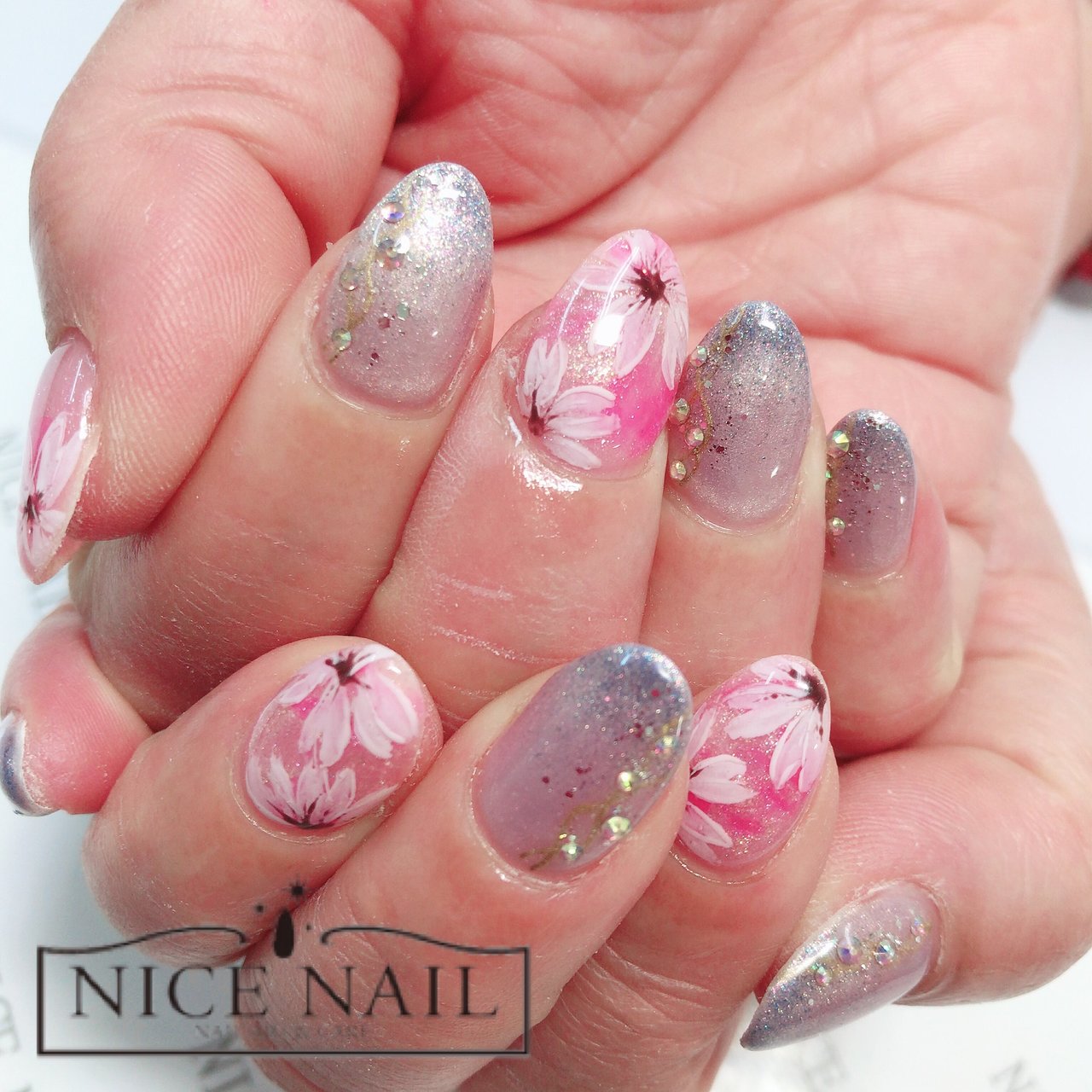 春 卒業式 入学式 ハンド グラデーション Nail Ichikawaのネイルデザイン No ネイルブック