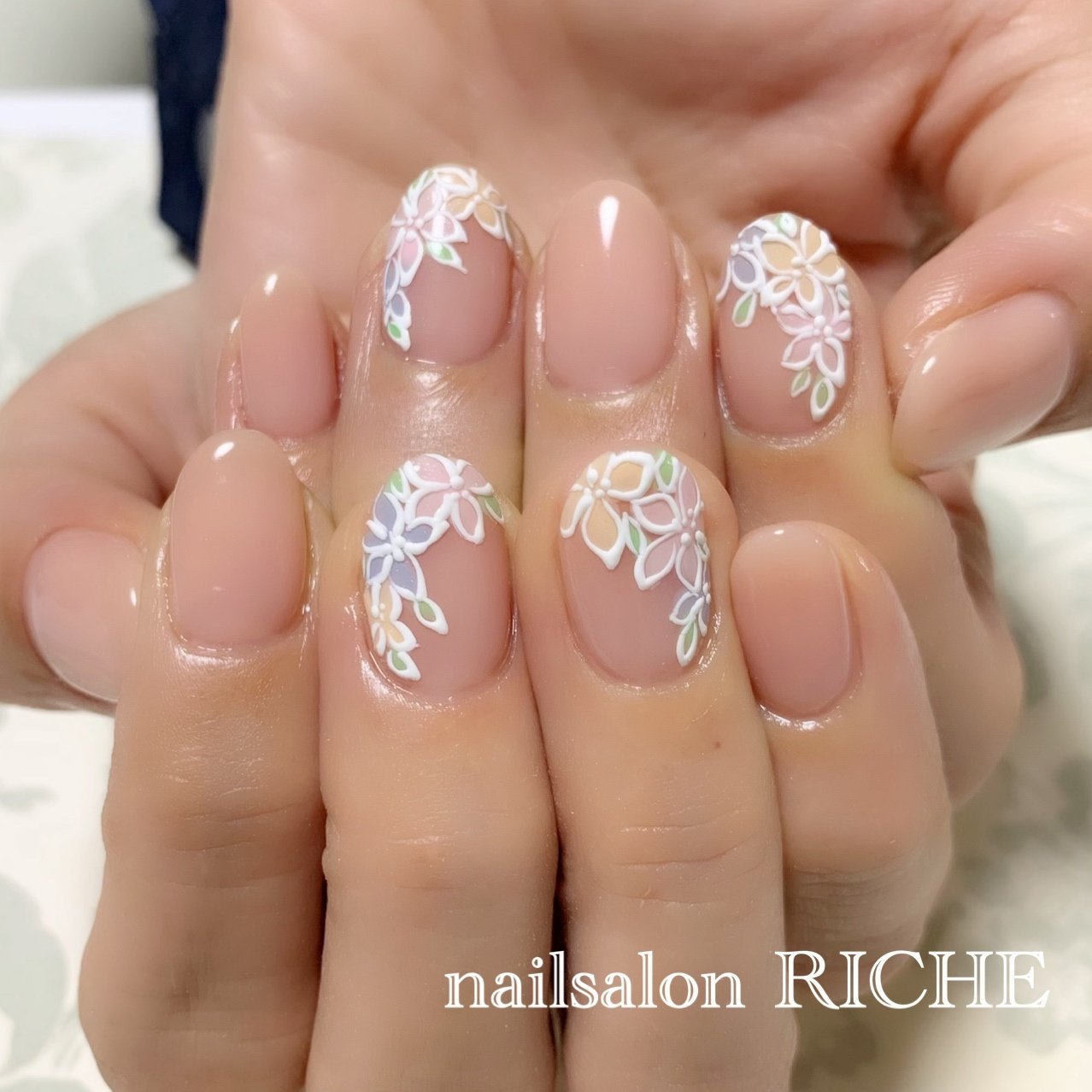 春 ブライダル パーティー デート ハンド Nailsalon Richeのネイルデザイン No ネイルブック