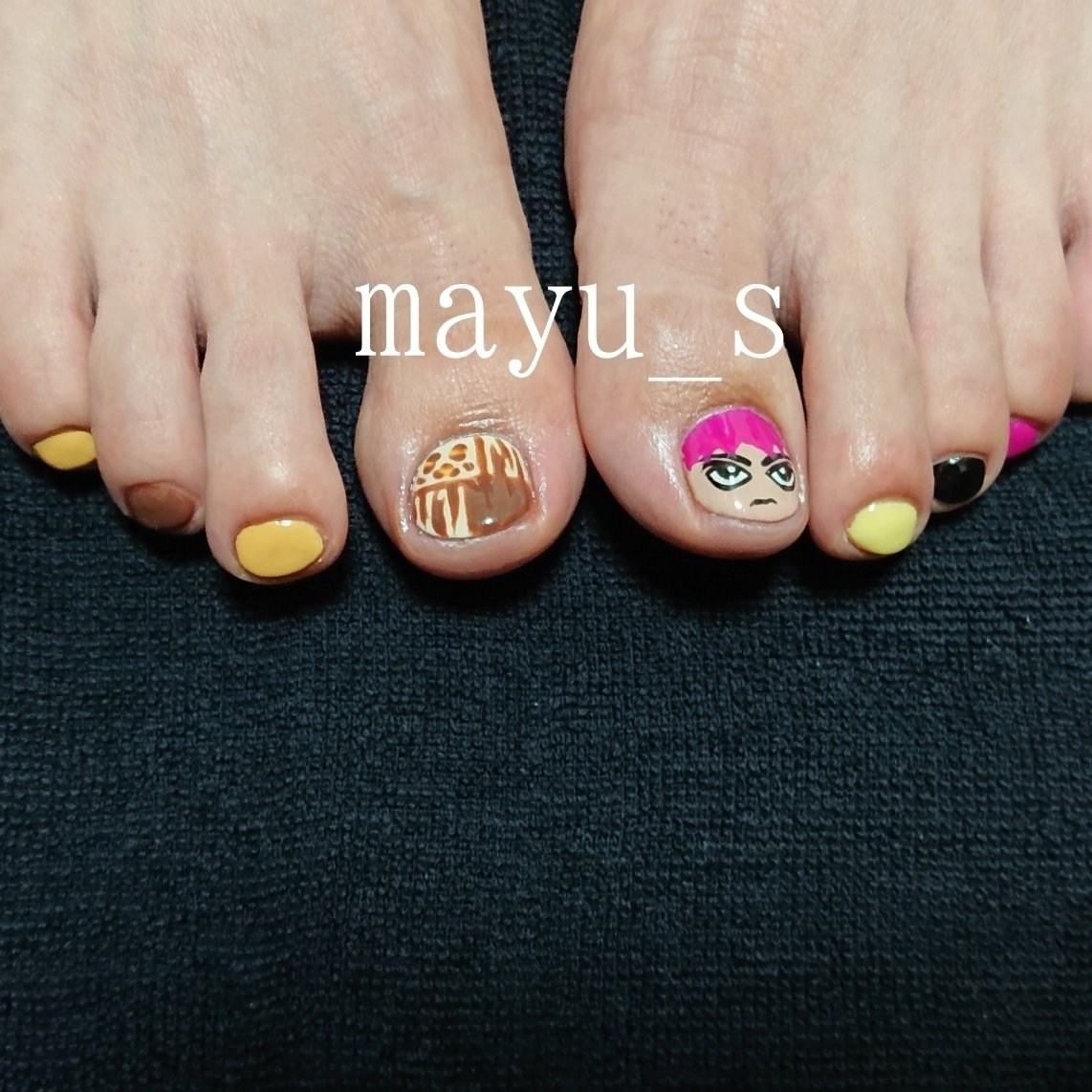 オールシーズン フット ワンカラー 痛ネイル キャラクター M Y Sourire Nail 櫻井真由美のネイルデザイン No 4102921 ネイルブック