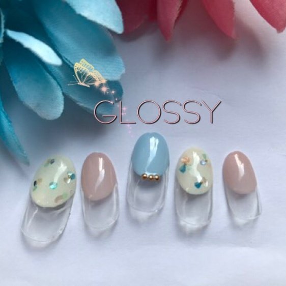 オールシーズン ハンド 変形フレンチ ショート ターコイズ Glossyのネイルデザイン No ネイルブック