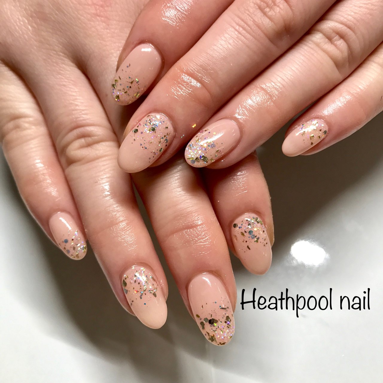 ハンド グラデーション ラメ ワンカラー ベージュ Heathpoolnailのネイルデザイン No ネイルブック