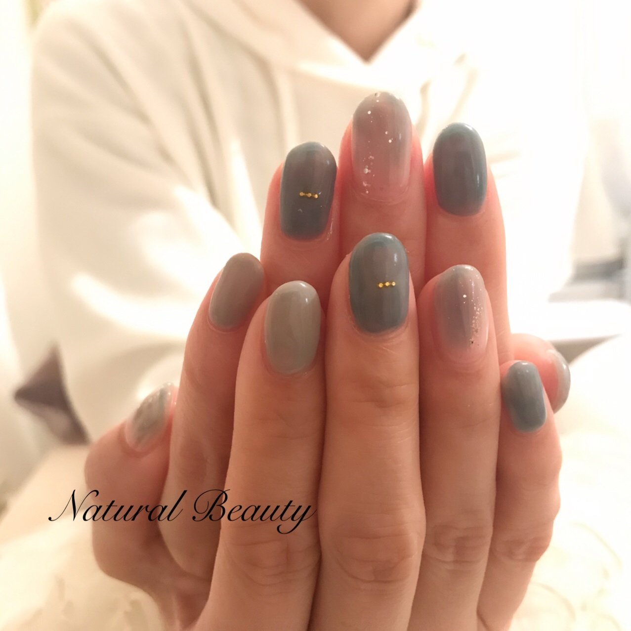 春 夏 ニュアンス アースカラー スモーキー Naturalbeautyのネイルデザイン No ネイルブック