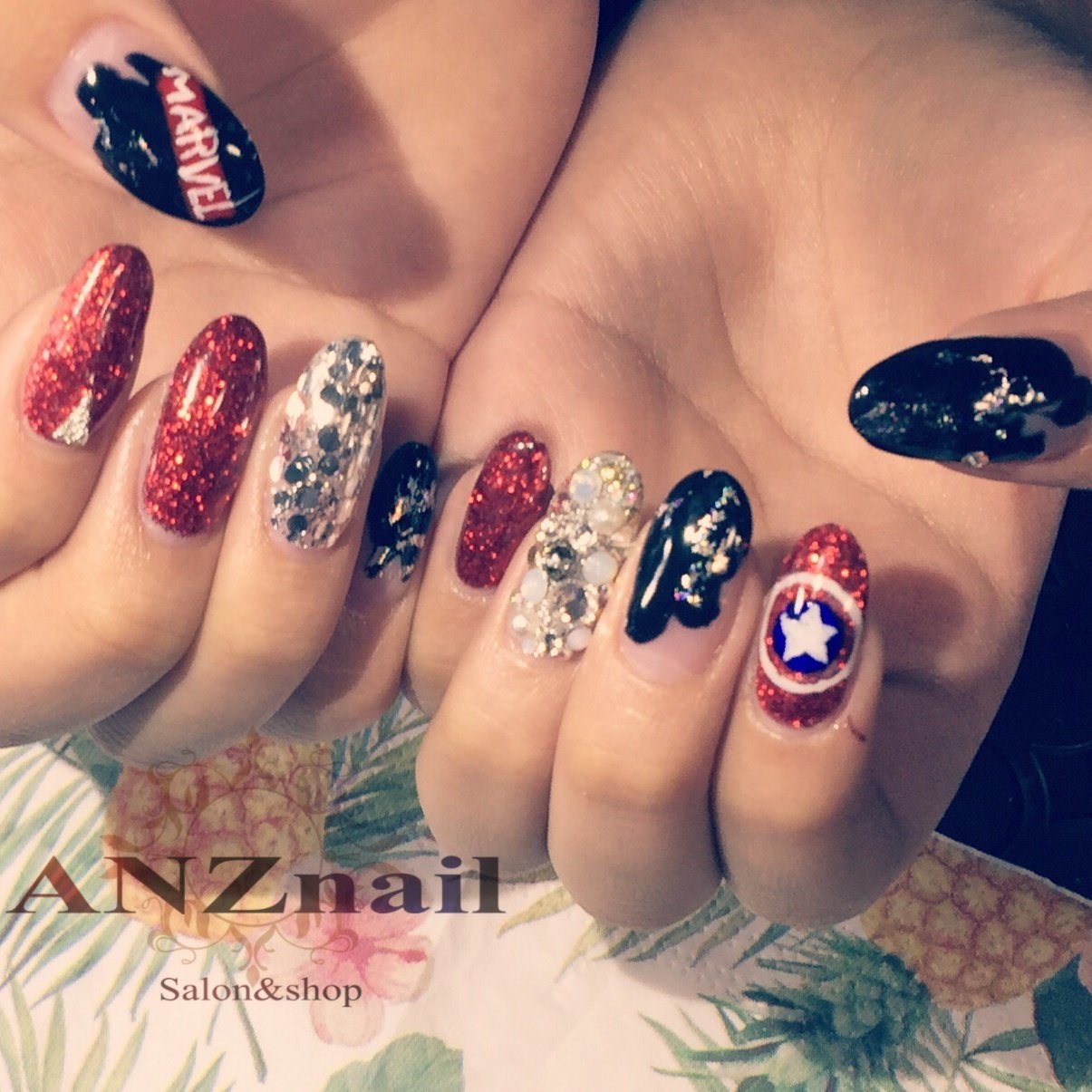 オールシーズン パーティー ハンド ホログラム ラメ Anznail 旭川市ネイルサロン ネイリストあんず のネイル デザイン No ネイルブック