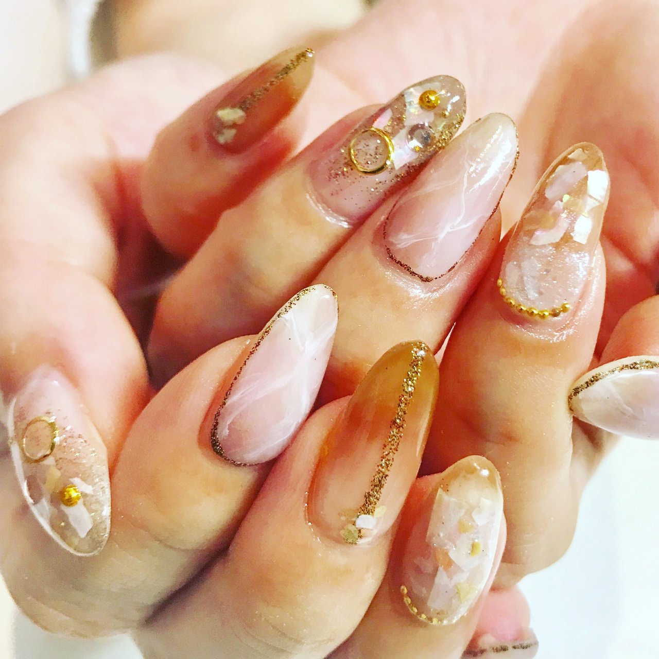 春 夏 ハンド シェル ニュアンス Storovoのネイルデザイン No ネイルブック