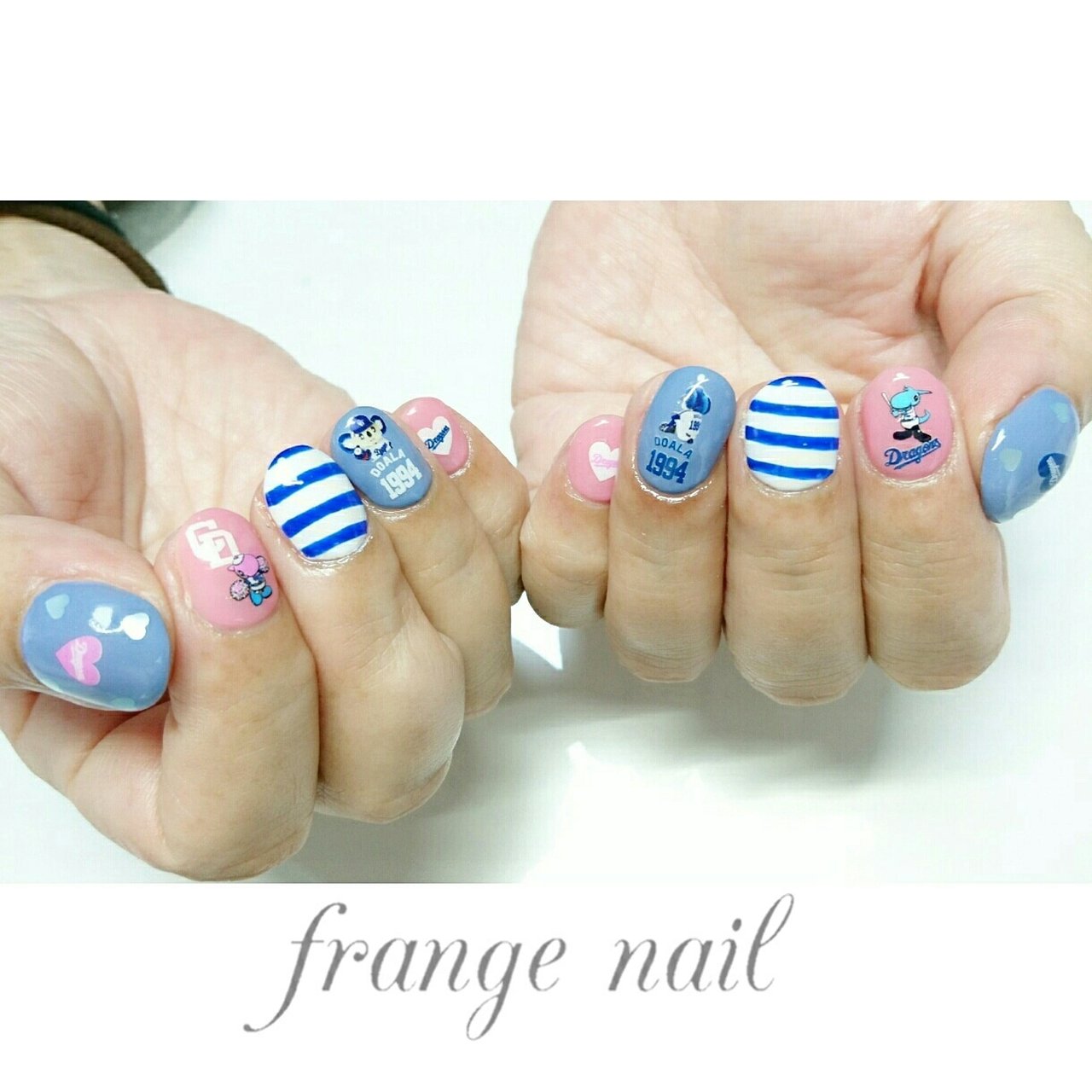 ハンド キャラクター ピンク ブルー ネイビー Frange Nailのネイルデザイン No ネイルブック