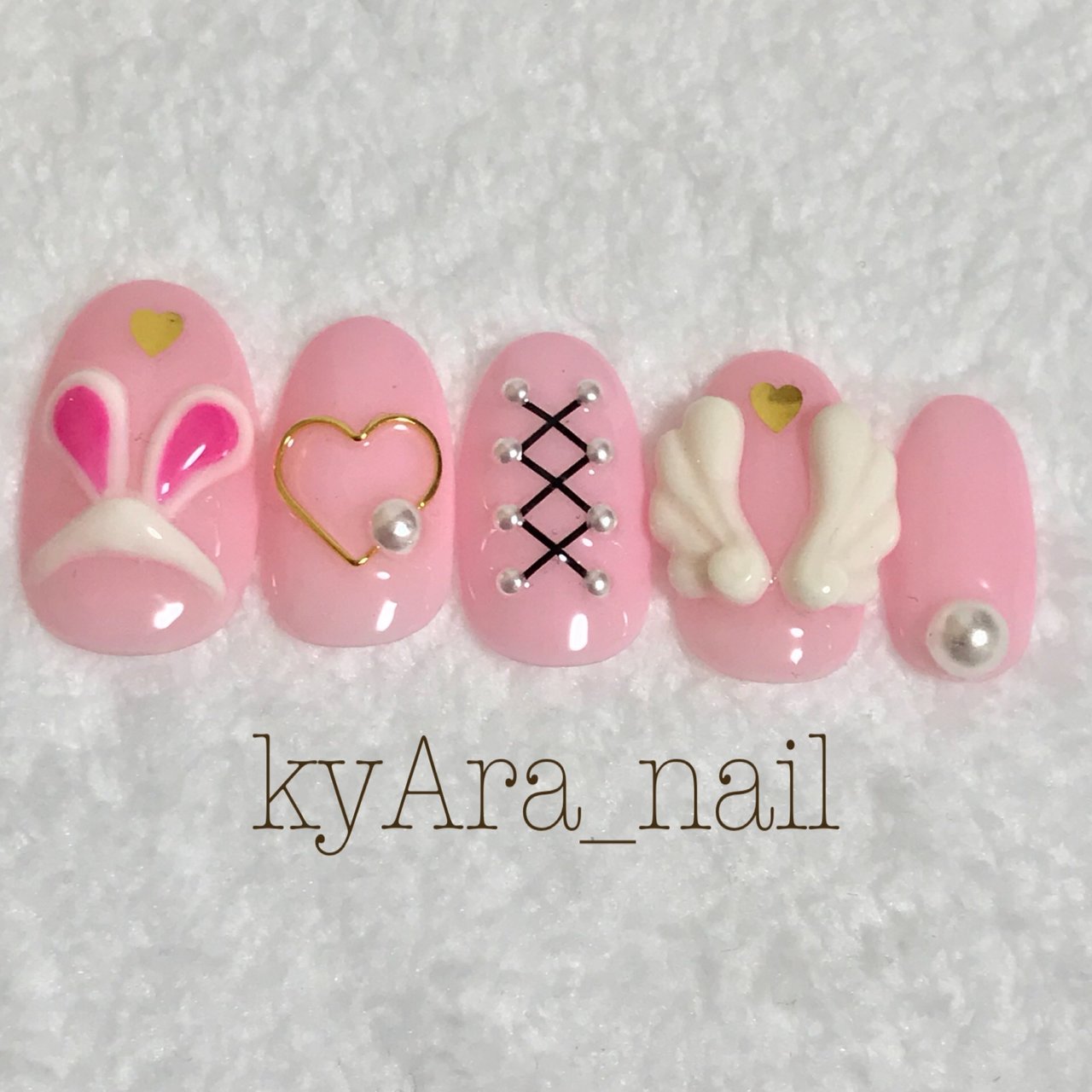 ハンド アニマル柄 パール ハート フェザー Kyara Nailのネイルデザイン No ネイルブック