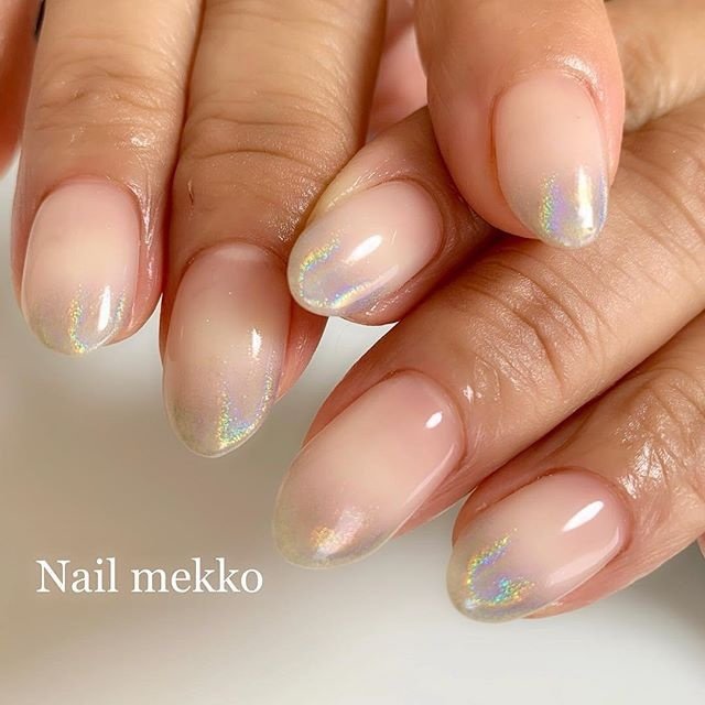 シンプル グラデーション ユニコーン ホワイト シルバー Nail Mekkoのネイルデザイン No ネイルブック