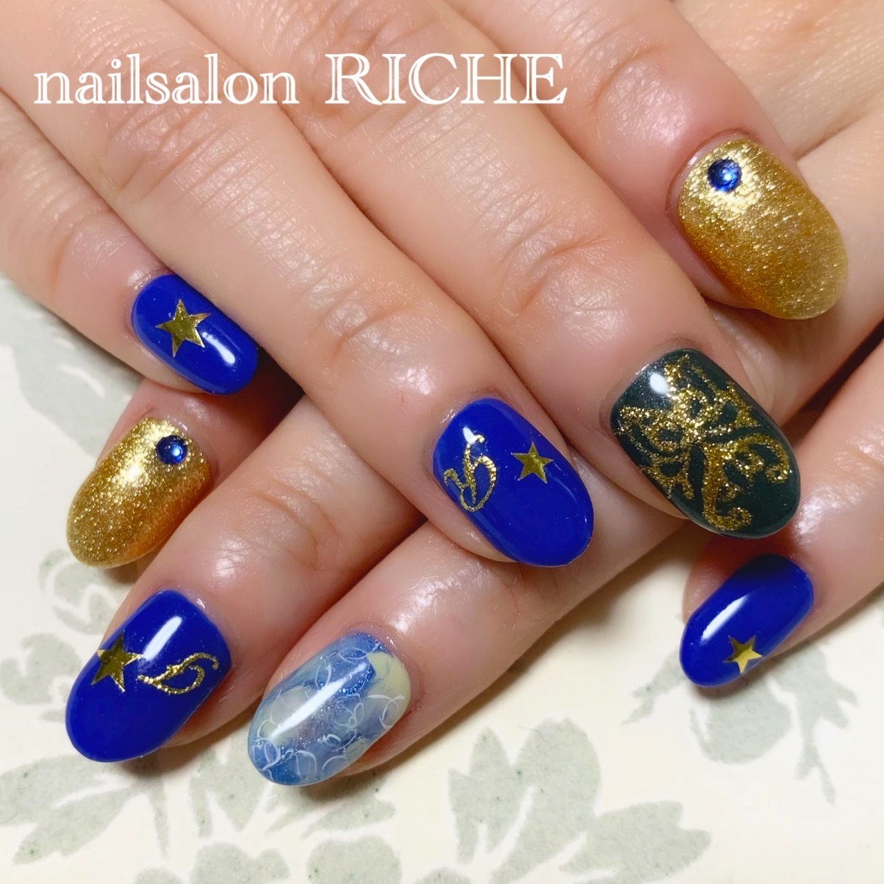 春 ライブ ハンド イニシャル 星 Nailsalon Richeのネイルデザイン No ネイルブック