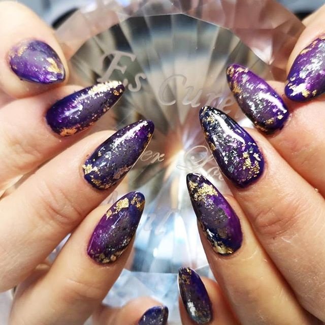 オールシーズン ホログラム ワンカラー ホイル オーロラ Ecn Nailのネイルデザイン No ネイルブック