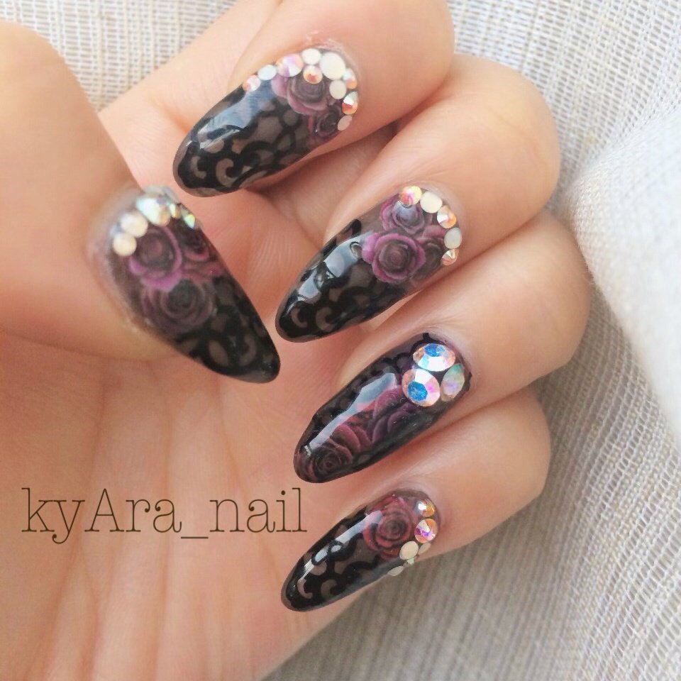 ハンド ビジュー アンティーク シースルー レトロ Kyara Nailのネイルデザイン No ネイルブック