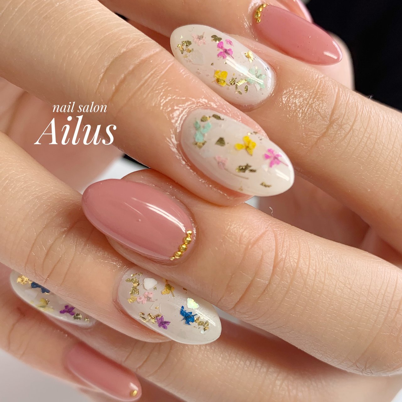 春 ハンド ワンカラー フラワー ホワイト Nail Salon Ailusのネイルデザイン No 4143784 ネイルブック