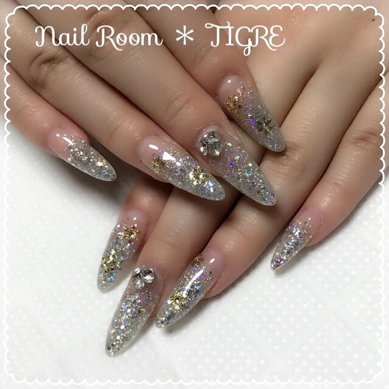 オールシーズン 成人式 卒業式 入学式 ハンド Nail Tigreのネイルデザイン No ネイルブック