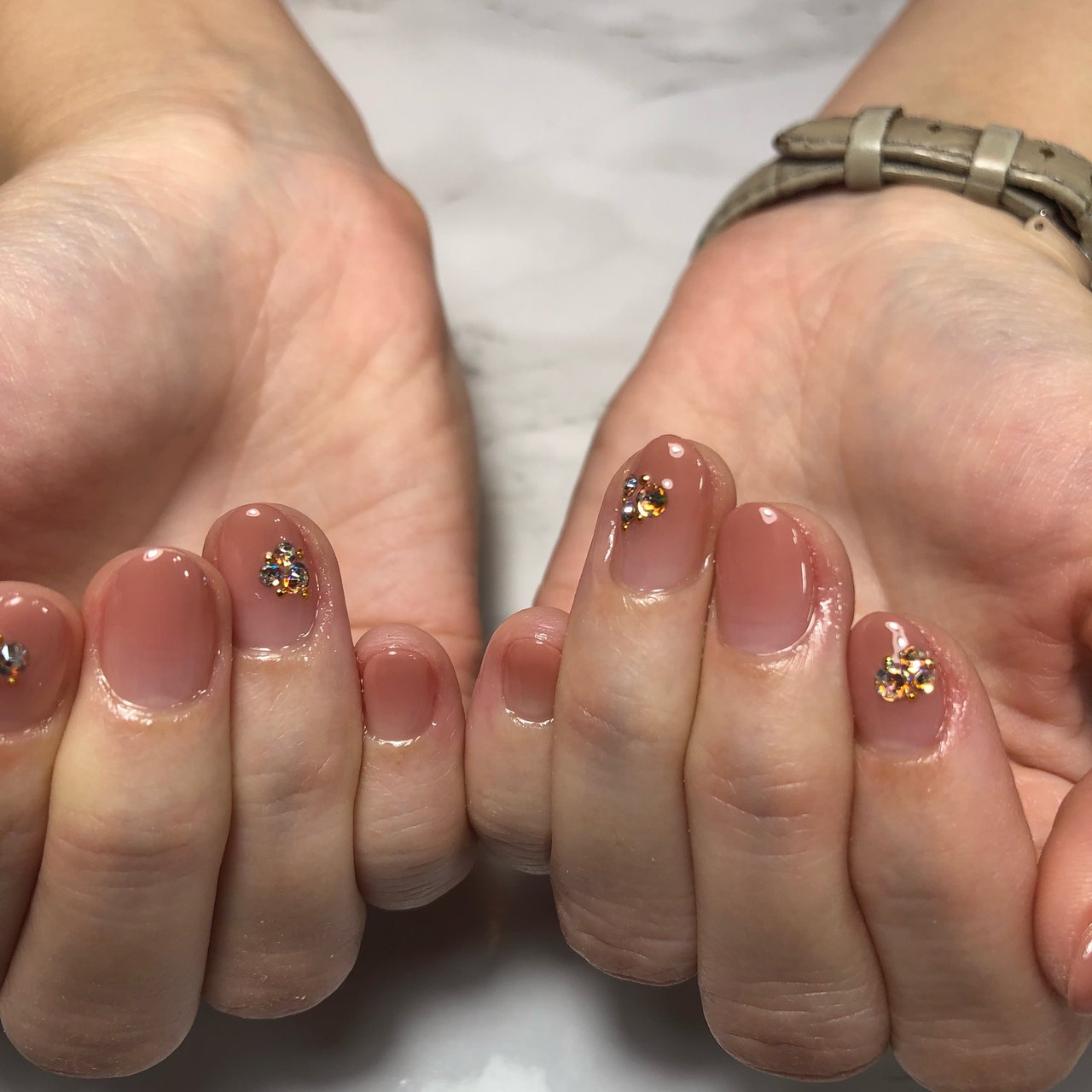 オールシーズン オフィス ブライダル パーティー ハンド Nail Salon Come To Meのネイルデザイン No ネイル ブック