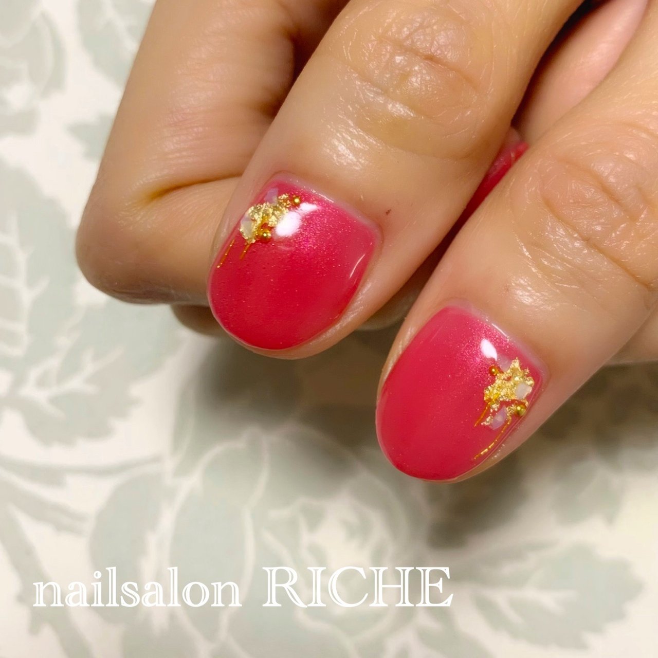 春 お正月 成人式 ブライダル ハンド Nailsalon Richeのネイルデザイン No ネイルブック