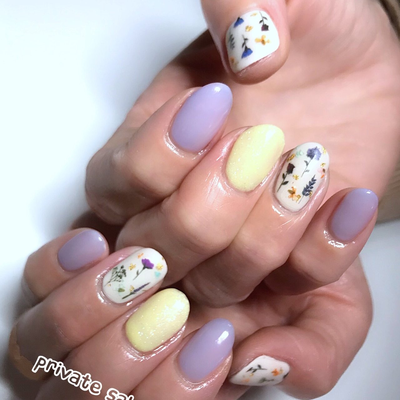 春 ハンド フラワー ミディアム イエロー Private Salon Aceのネイルデザイン No ネイルブック