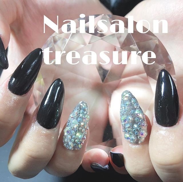 Nailsalon Treasure 出屋敷のネイルサロン ネイルブック