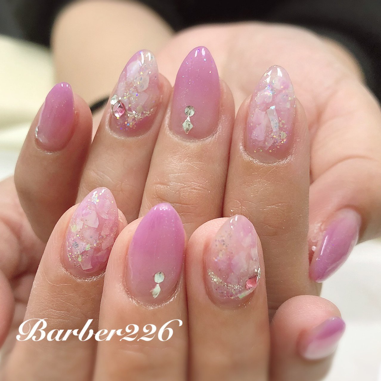 春 夏 グラデーション シェル ピンク Barber226 Nailのネイルデザイン No ネイルブック