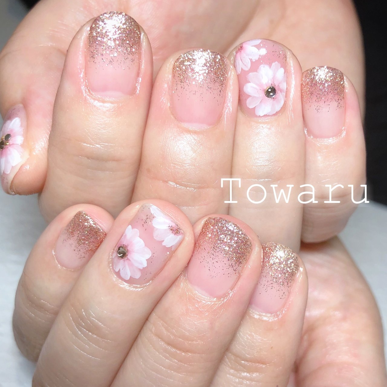 春 ブライダル パーティー ハンド グラデーション Nailsalon Towaruのネイルデザイン No ネイルブック