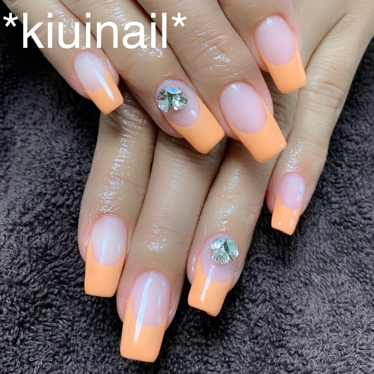 ハンド フレンチ ビジュー ロング オレンジ Kiuinailのネイルデザイン No ネイルブック