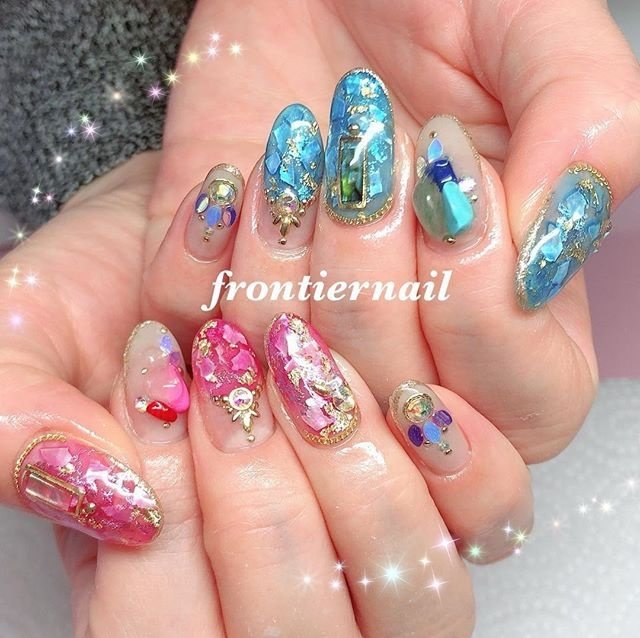 春 夏 オールシーズン ハンド ホログラム Frontiernail 渋谷美香のネイルデザイン No ネイルブック