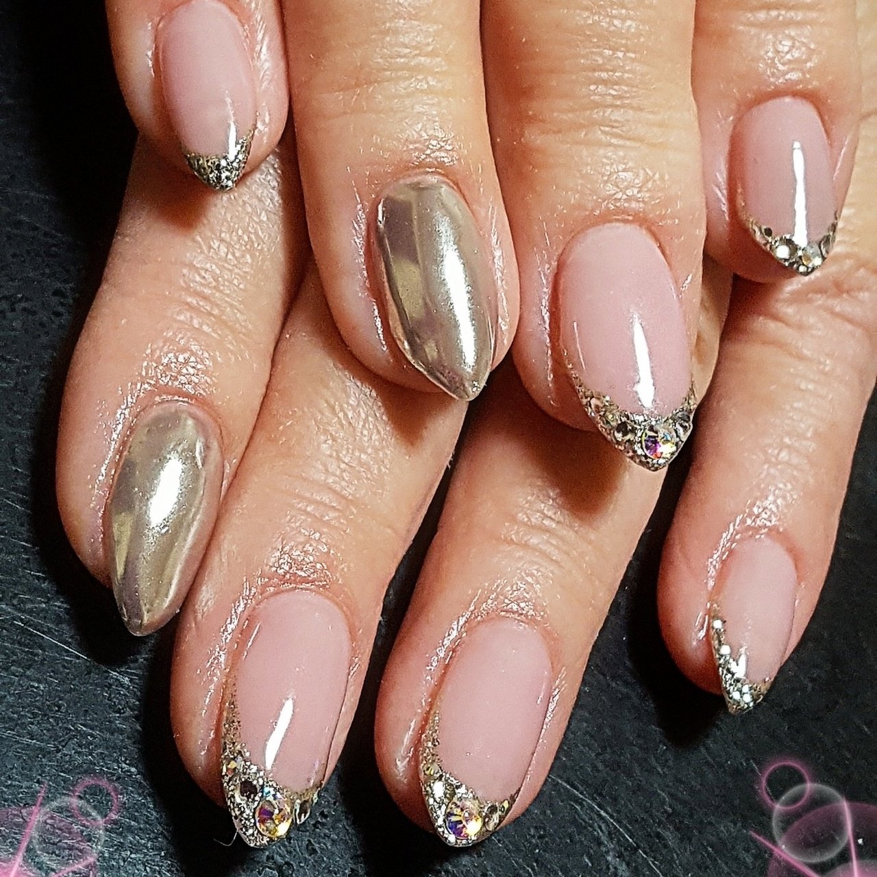 ハンド/フレンチ/ラメ/ピンク/シルバー - Mamiのネイルデザイン