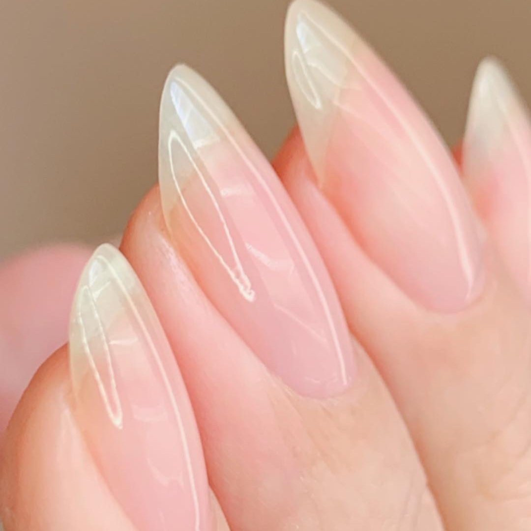 オールシーズン ハンド シンプル ロング クリア Akaringo Nailのネイルデザイン No ネイルブック