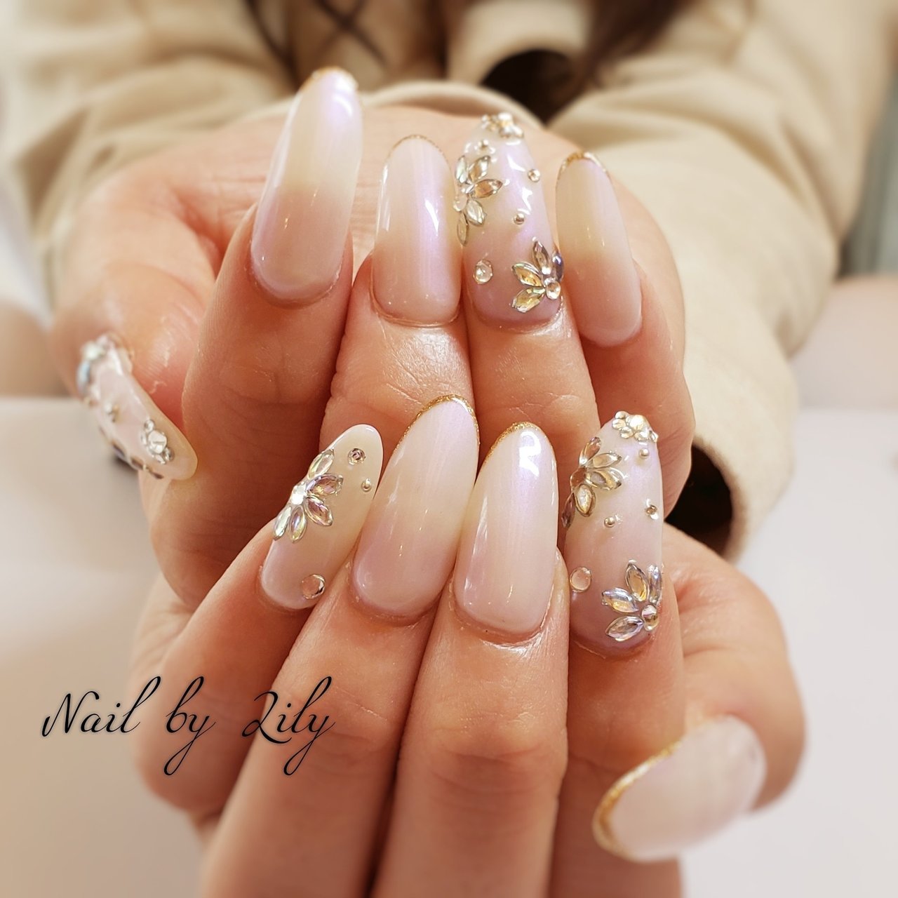 オールシーズン ブライダル パーティー 女子会 ハンド チロルのネイルデザイン No ネイルブック