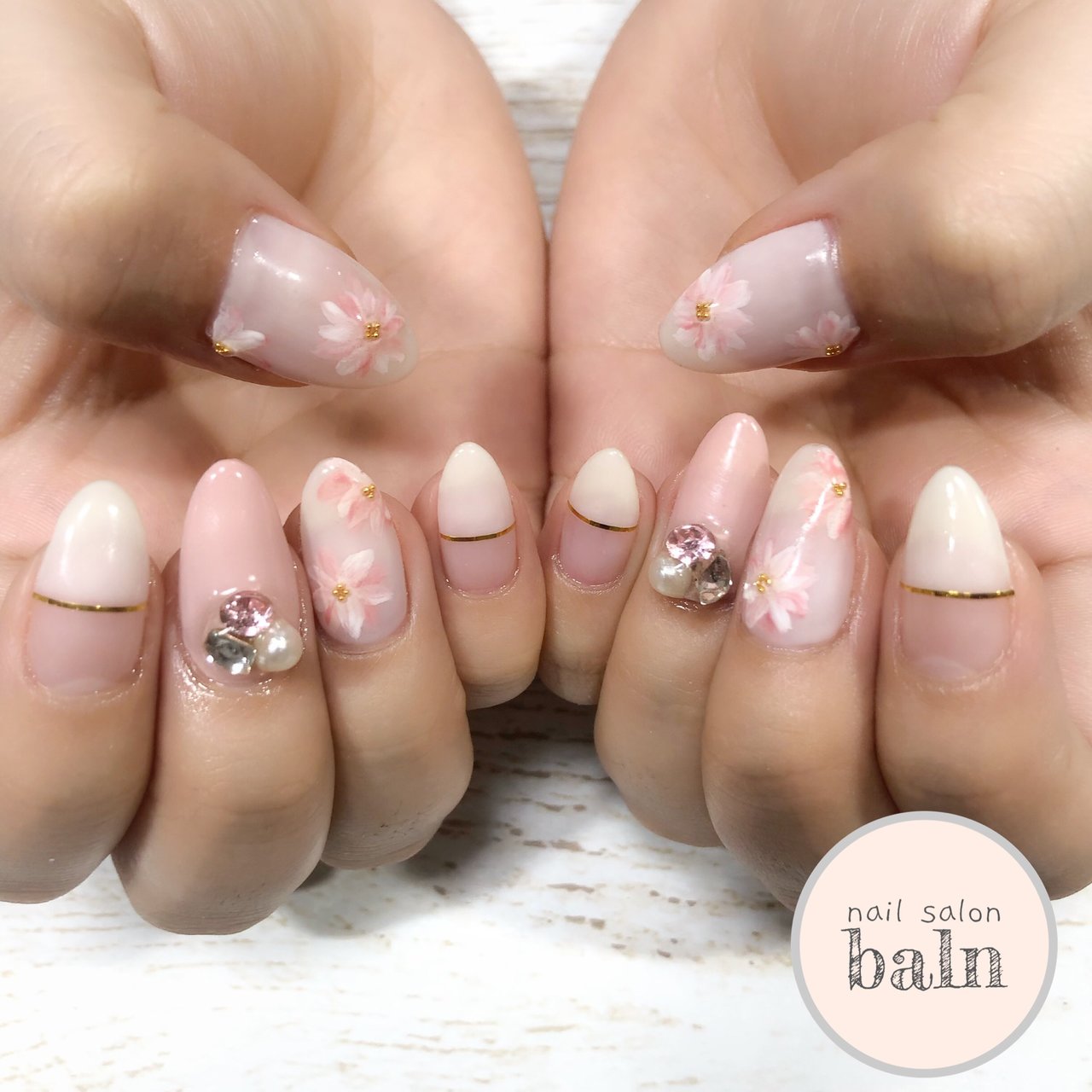 春 オールシーズン ハンド フレンチ フラワー Nail Salon Balnのネイルデザイン No ネイルブック