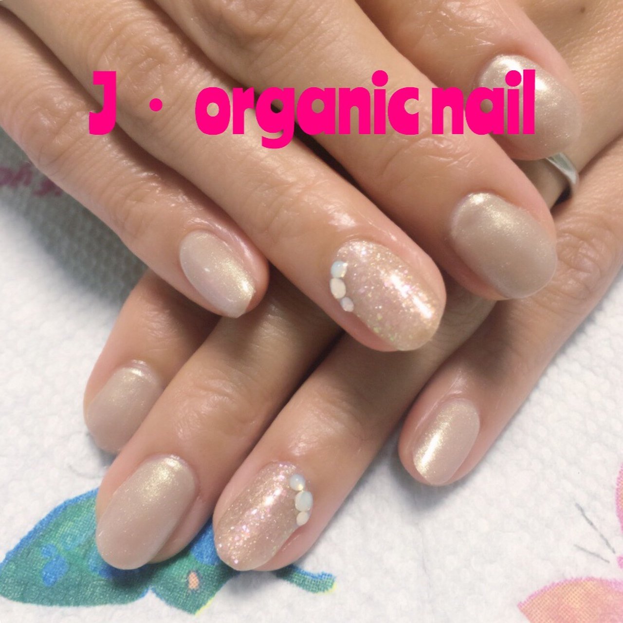 春 オフィス デート 女子会 ハンド ジェイ オーガニック ネイルのネイルデザイン No ネイルブック