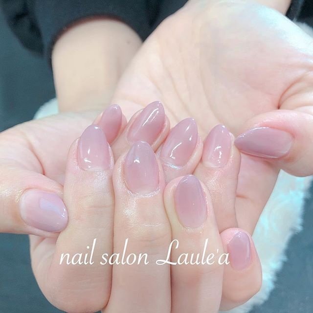 オールシーズン オフィス グラデーション スモーキー Laule A Rieのネイルデザイン No ネイルブック