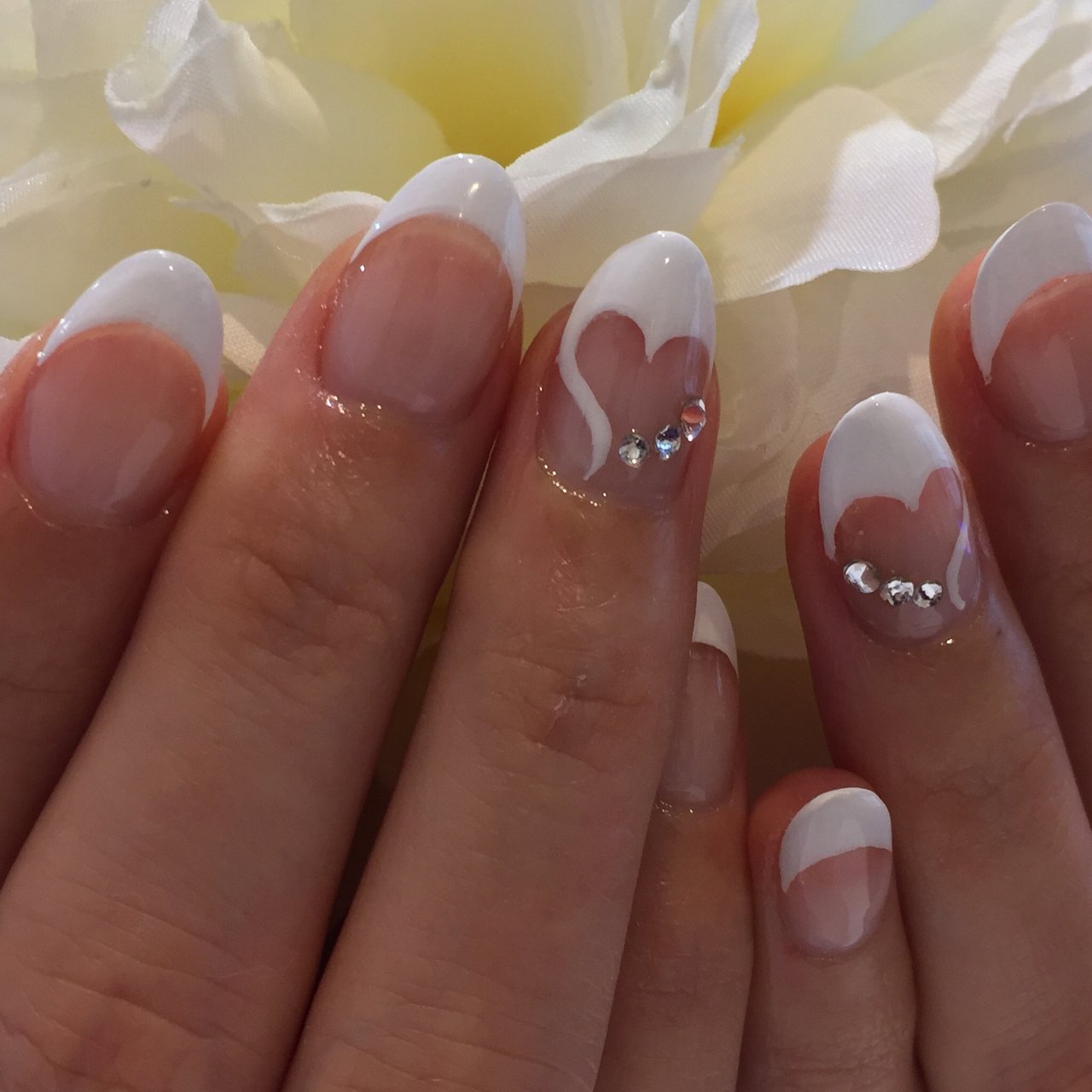 オールシーズン バレンタイン ブライダル ハンド フレンチ Salon De Galleのネイルデザイン No ネイルブック