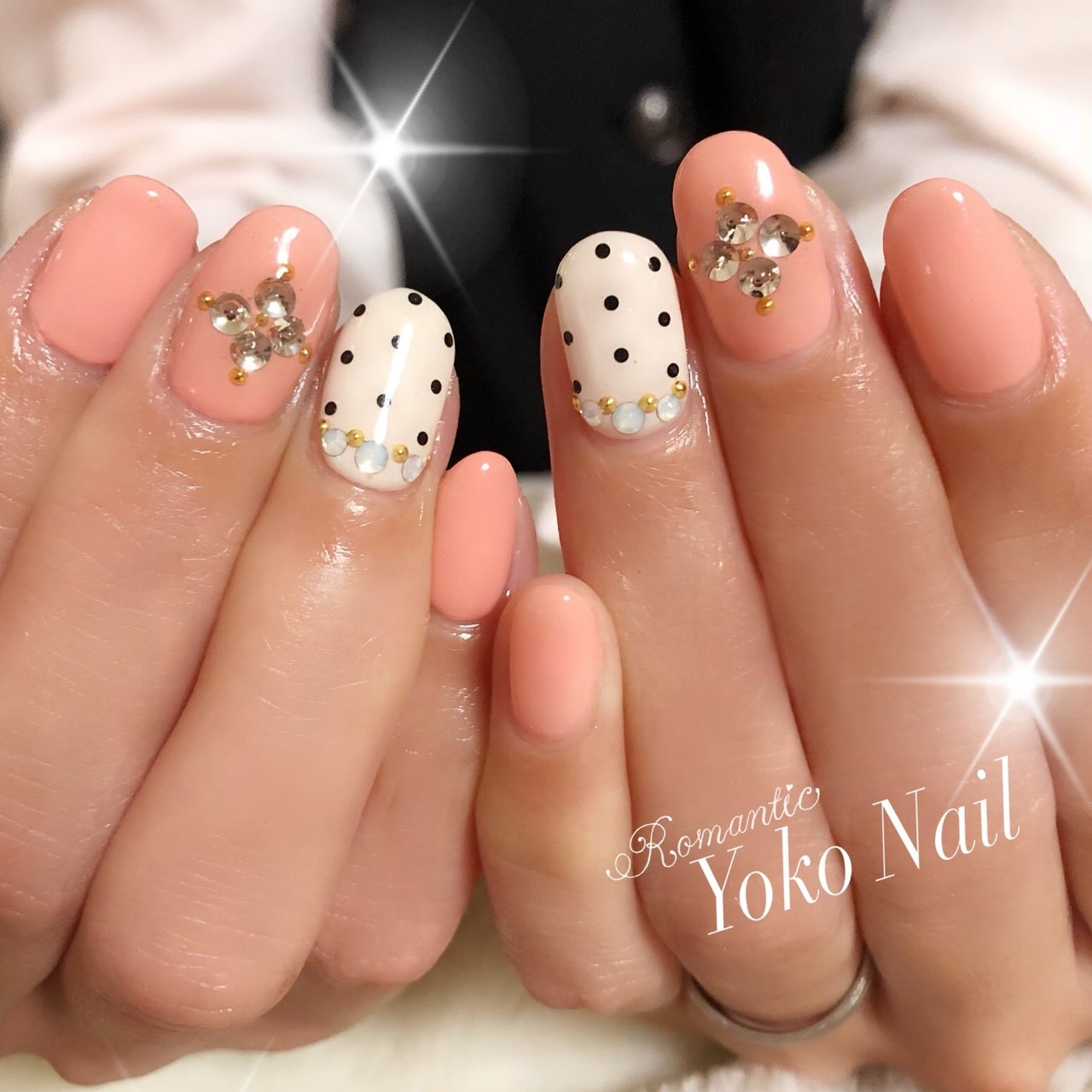 ビジュー ドット Yoko Nailのネイルデザイン No ネイルブック