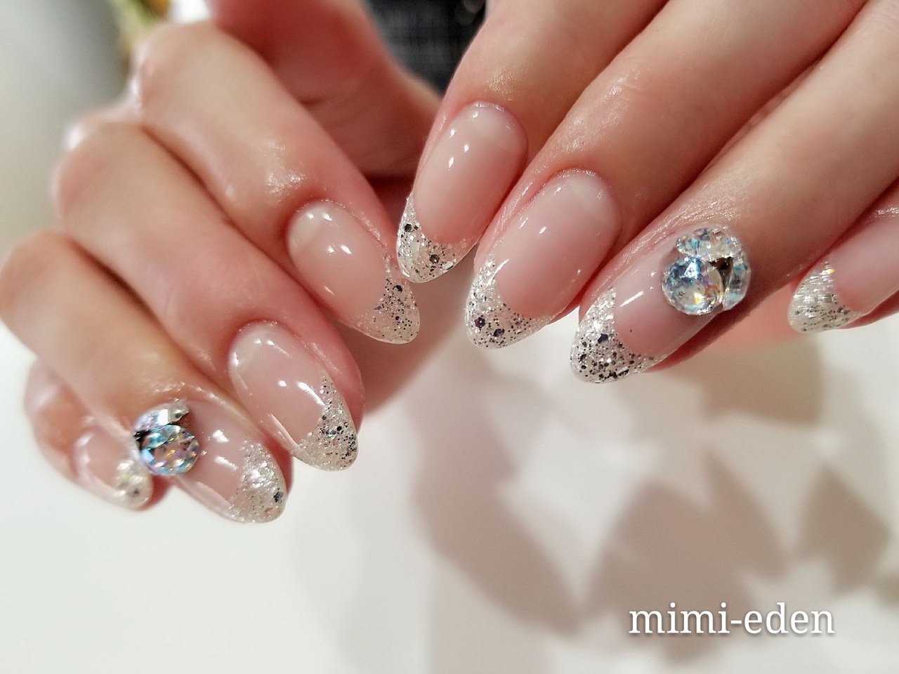 オールシーズン ブライダル パーティー 女子会 ハンド Nail Mimiedenのネイルデザイン No ネイルブック