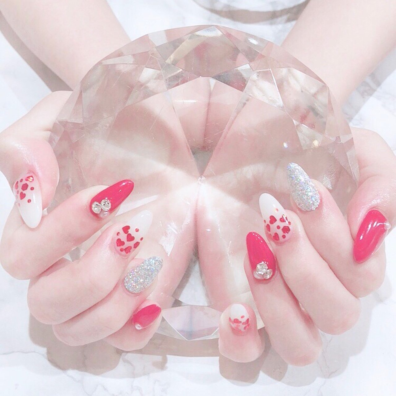 シンプル/ラメ/ハート/ホワイト/レッド - konomiiiのネイル