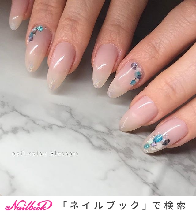 夏/海/リゾート/ハンド/シンプル - Blossom 露木千沙登のネイルデザイン[No.4196669]｜ネイルブック