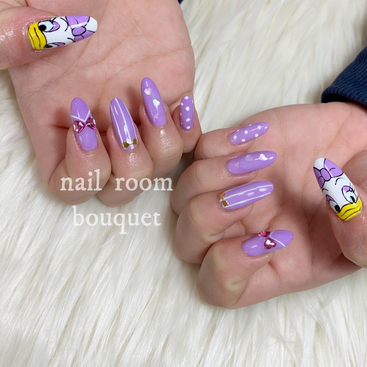 オールシーズン 旅行 ハロウィン 女子会 シンプル Nail Room Bouquetのネイルデザイン No ネイルブック