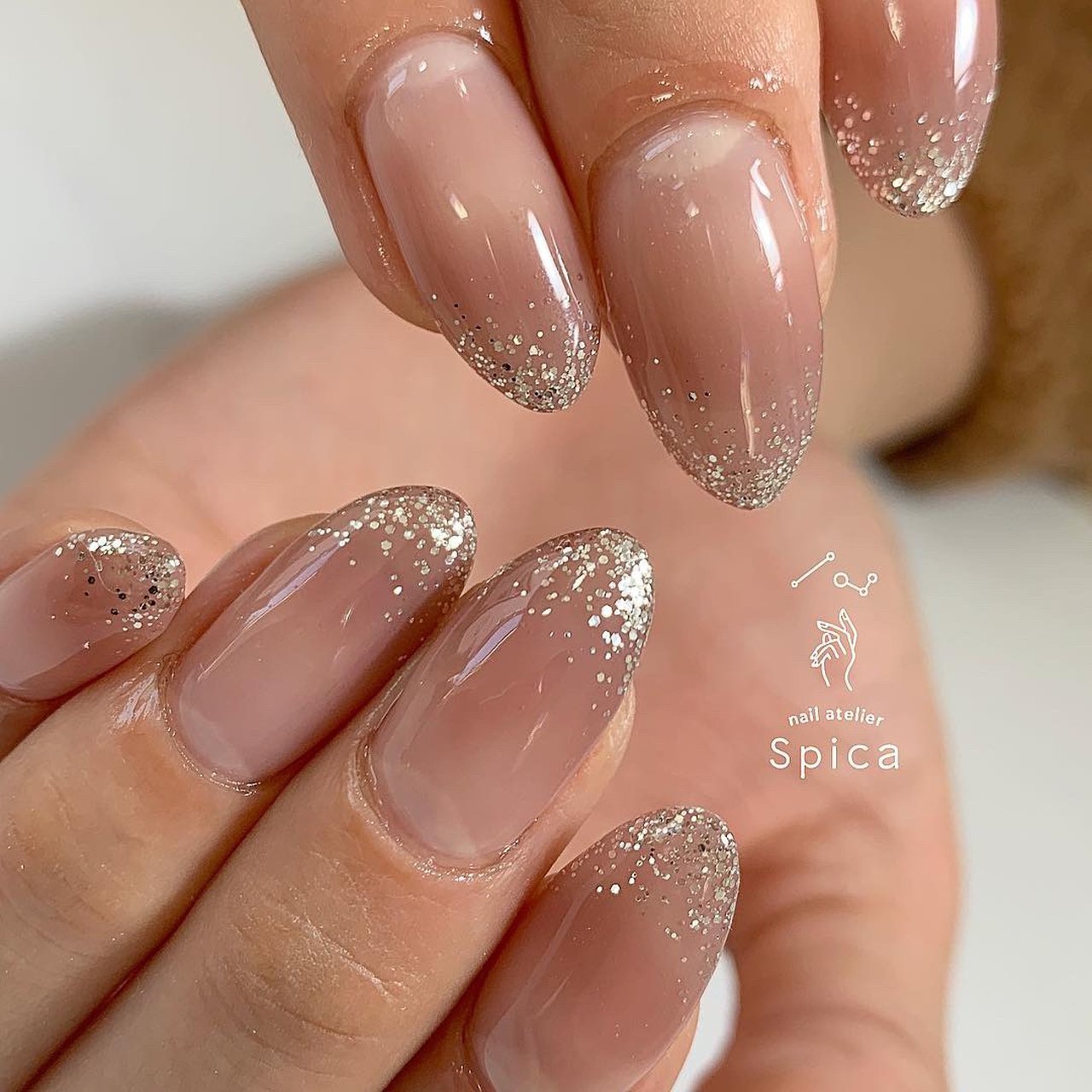 オールシーズン ハンド グラデーション ラメ ロング 松本市ネイルサロンnail Atelier Spica ネイルアトリエスピカ のネイル デザイン No ネイルブック