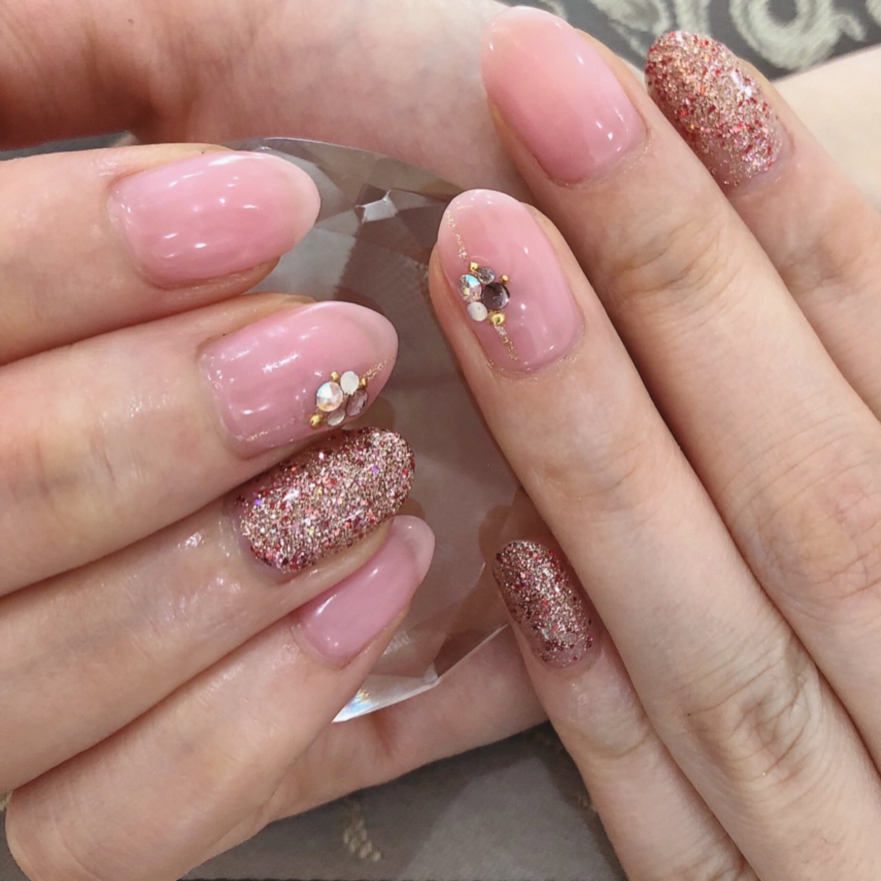 春 ハンド シンプル ラメ ピンク Crownnail0225のネイルデザイン No ネイルブック