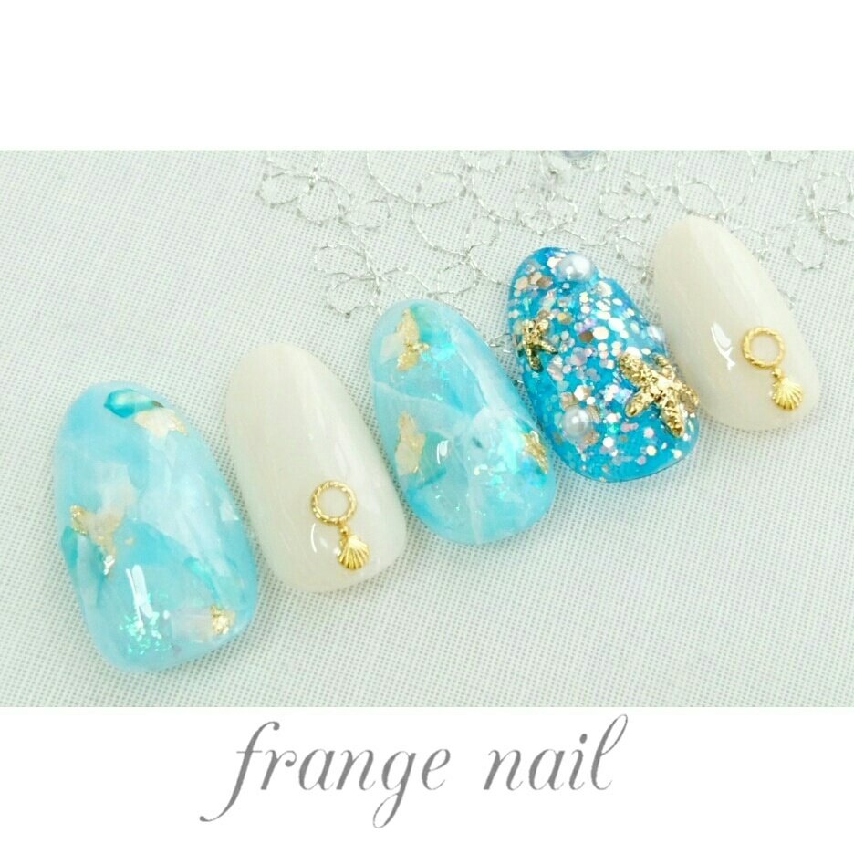 ハンド 大理石 ホワイト 水色 ジェル Frange Nailのネイルデザイン No ネイルブック