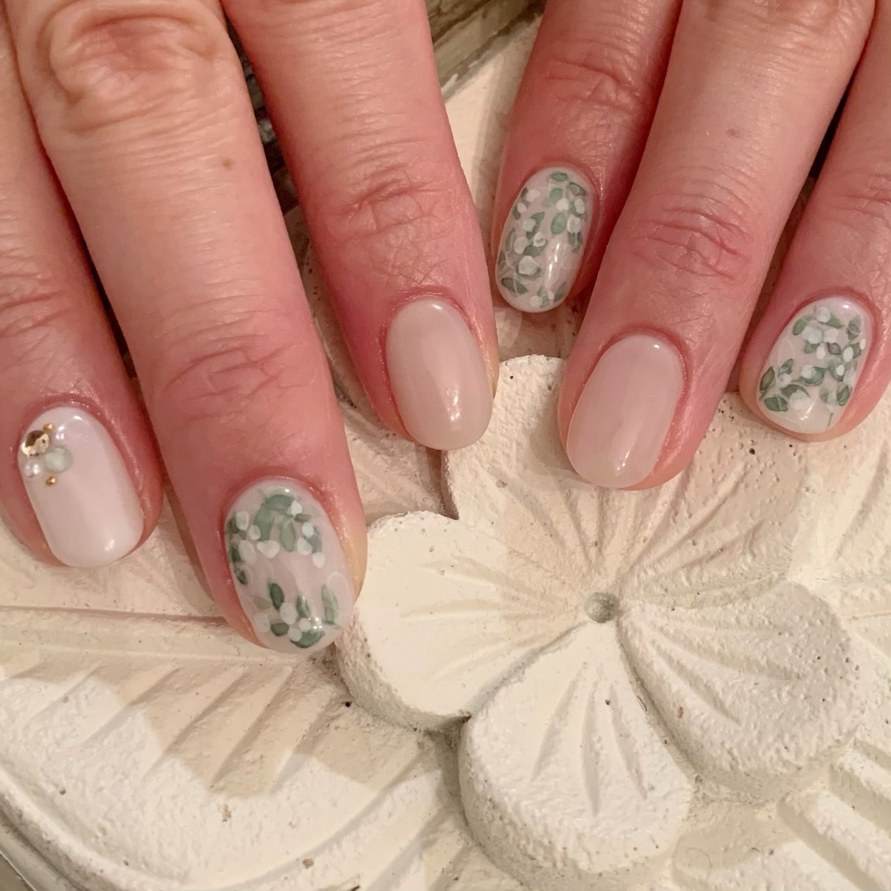 春 オフィス ブライダル ハンド シンプル Salon De Refrainのネイルデザイン No ネイルブック