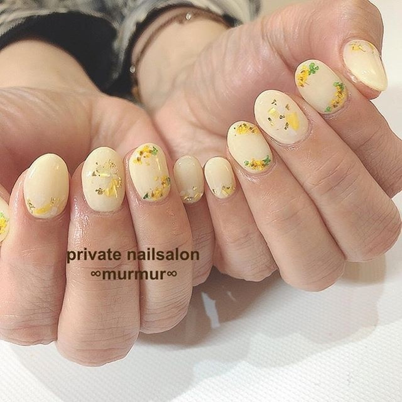 春 夏 ハンド 押し花 ショート Private Nail Salon Murmur のネイルデザイン No ネイルブック