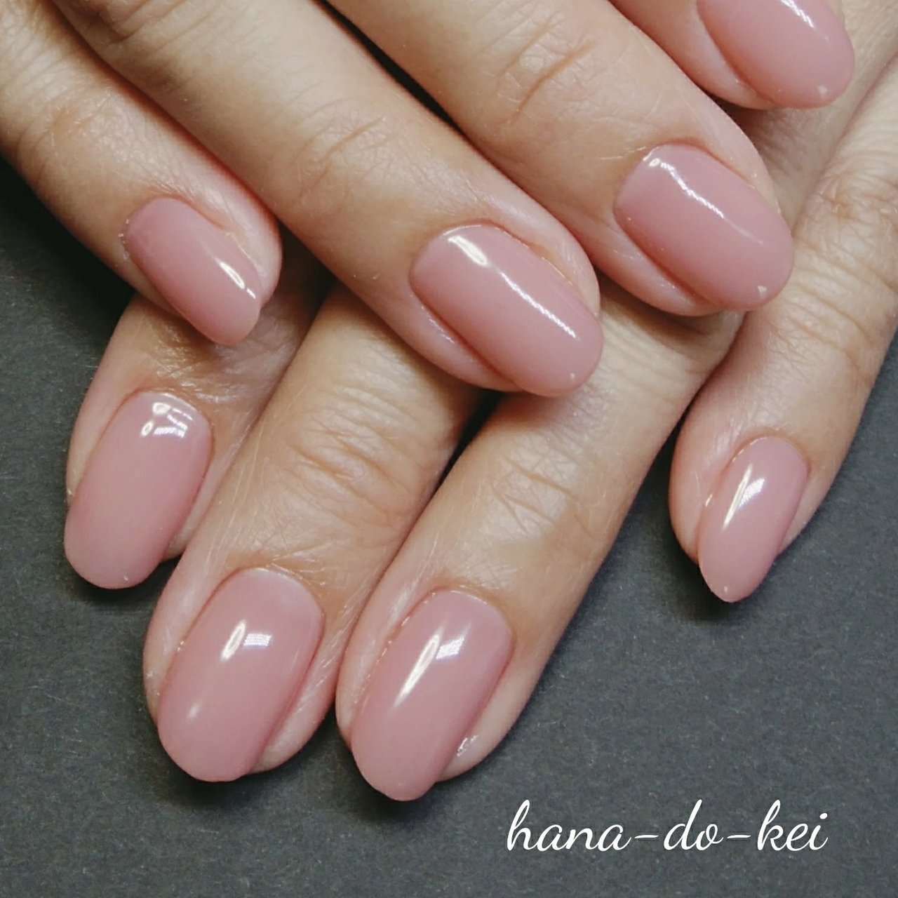 オールシーズン ハンド ワンカラー ミディアム ベージュ 松田ゆかりのネイルデザイン No ネイルブック