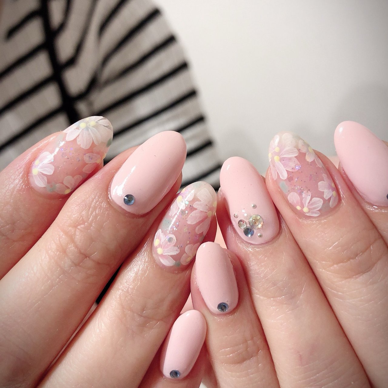 春 オフィス デート 女子会 ハンド Kupulau Nail Haruのネイルデザイン No ネイルブック