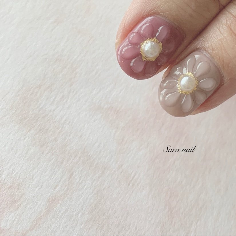 春 夏 ハンド ラメ フラワー Sara Nailのネイルデザイン No ネイルブック